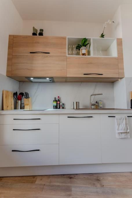 L'Echappee Chic Au Coeur De Valence Apartment Valence  Luaran gambar