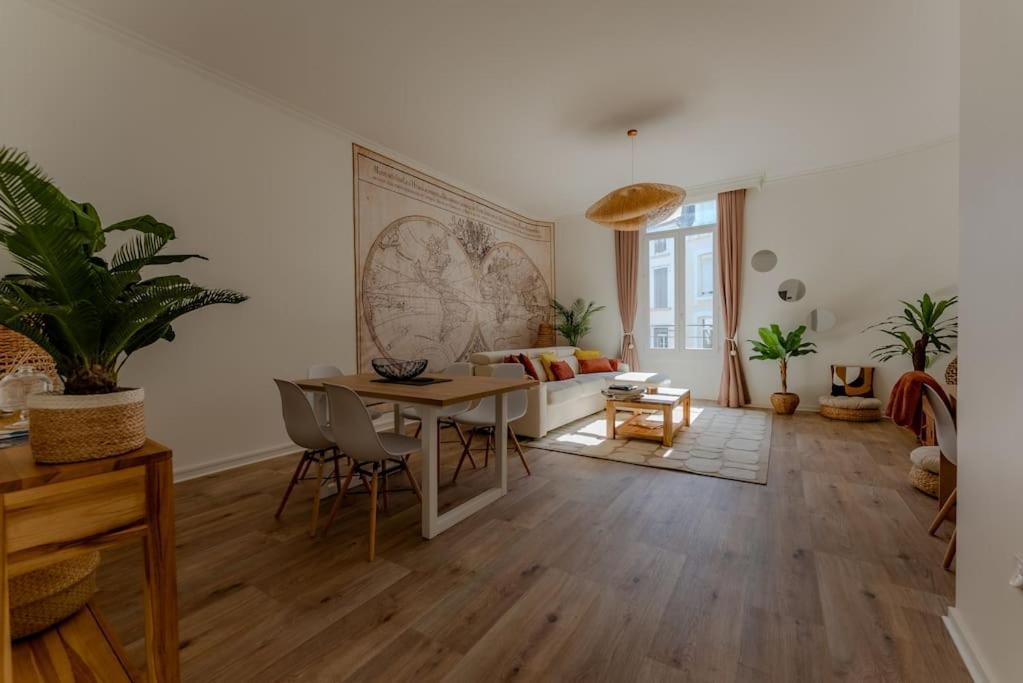 L'Echappee Chic Au Coeur De Valence Apartment Luaran gambar
