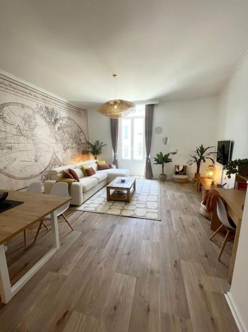 L'Echappee Chic Au Coeur De Valence Apartment Luaran gambar